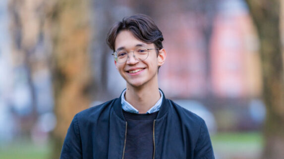 Portraitfoto von Pepe Loibner