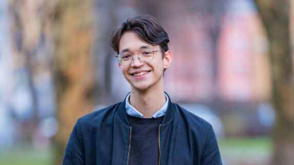 Portraitfoto von Pepe Loibner